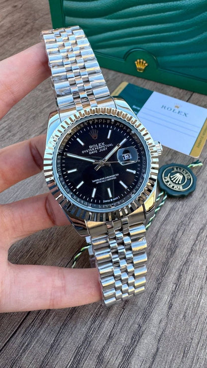 ⌚ Montre au design luxueux