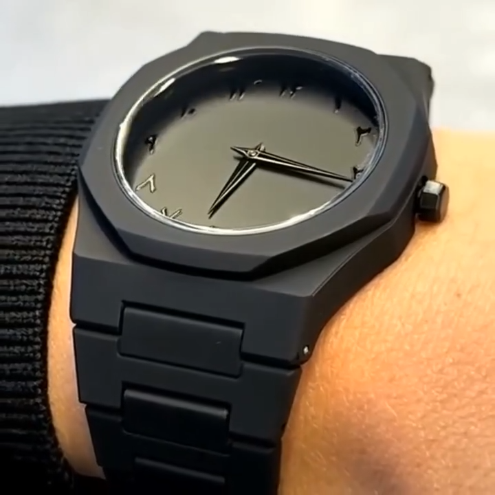 BLACK ARABIC AURA WATCH